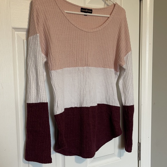 Sweater - Picture 2 of 4